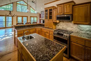 2134 Valle Cay Dr, Vilas, NC 28692 - Photo 14