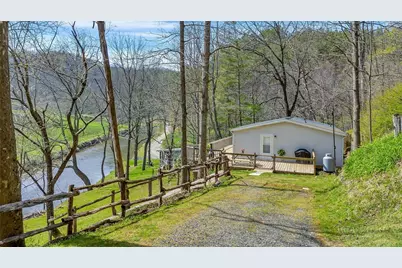 860 W. Sugar Tree Road, Warrensville, NC 28693 - Photo 6