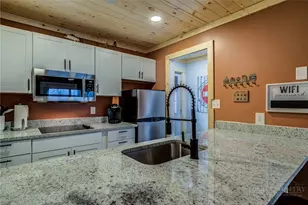 100 Lower Holiday Ln, Beech Mountain, NC 28604 - Photo 10