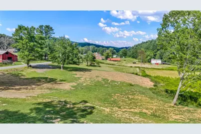 3630 US  Highway 221 N, Jefferson, NC 28640 - Photo 22