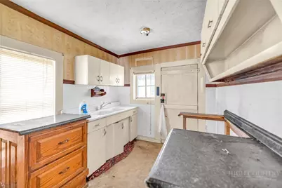 3630 US  Highway 221 N, Jefferson, NC 28640 - Photo 18