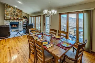 517 Pine Ridge Rd, Beech Mountain, NC 28604 - Photo 8