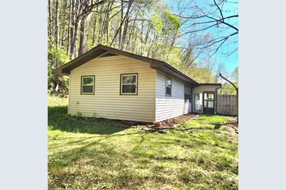 129 J L Norris Drive, Boone, NC 28607 - Photo 2