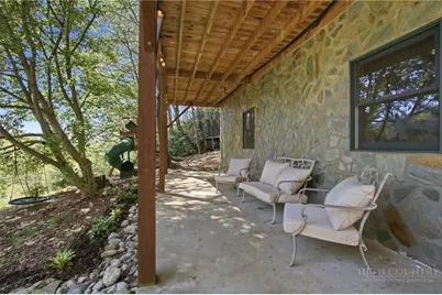 3925 Austin Valley Drive, Lenoir, NC 28645 - Photo 14