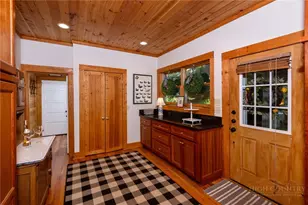 270 Buxton St, Blowing Rock, NC 28605 - Photo 22