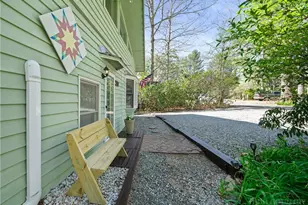 253 Black Pine Rd, Newland, NC 28657 - Photo 4