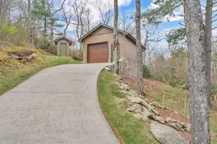 7054 Grandview Cir, Newland, NC 28657 - Photo 30