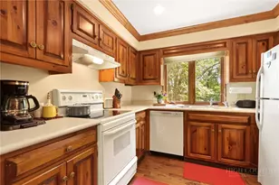 107 Mayview Manor Ct, Blowing Rock, NC 28605 - Photo 24