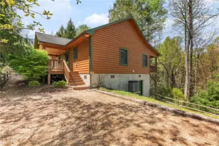 148 Woodby Ridge Rd, Vilas, NC 28692 - Photo 2