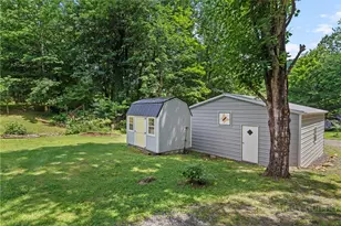 129 Troys Trl, Todd, NC 28684 - Photo 18