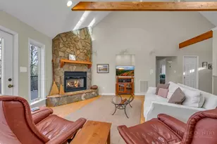 407 Peacock Dr, Blowing Rock, NC 28605 - Photo 8