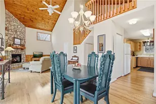 626 Galax Cir, Blowing Rock, NC 28605 - Photo 18