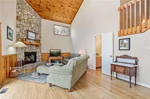 626 Galax Cir, Blowing Rock, NC 28605 - Photo 14