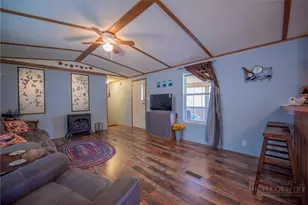 1848 W Mill Creek Rd, Warrensville, NC 28693 - Photo 14