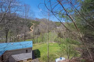 1848 W Mill Creek Rd, Warrensville, NC 28693 - Photo 8