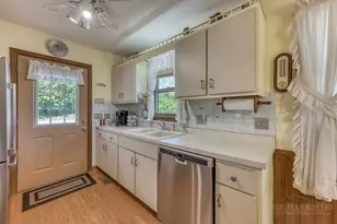 153 Delphinium Ln, Newland, NC 28657 - Photo 8