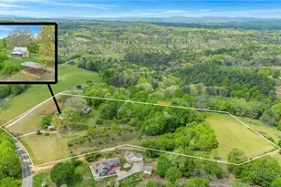2543 Bethany Ford Rd, Roaring River, NC 28669 - Photo 24