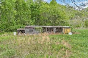 2543 Bethany Ford Rd, Roaring River, NC 28669 - Photo 20