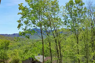 315 Timber Ridge Rd, Sugar Mountain, NC 28604 - Photo 22