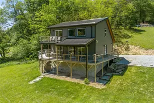 634 & 636 Watauga River Rd, Sugar Grove, NC 28679 - Photo 2