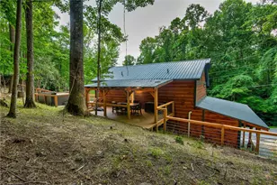 1015 Pine Ridge Rd, Beech Mountain, NC 28604 - Photo 38