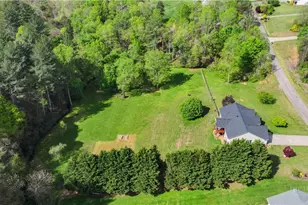 611 Briar Creek Dr, North Wilkesboro, NC 28659 - Photo 40