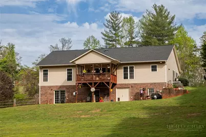611 Briar Creek Drive, North Wilkesboro, NC 28659 - Photo 4