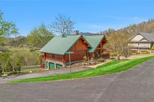 114 Elk Crossing Dr, Todd, NC 28684 - Photo 4