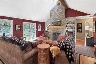 183 Lakeview Terrace, Blowing Rock, NC 28605 - Photo 10