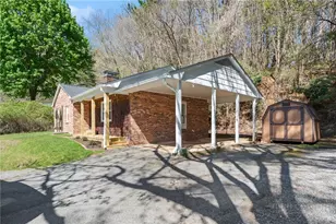 172 Park St, Boone, NC 28607 - Photo 6