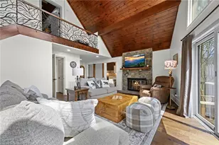 160 Bagpipe Way, Banner Elk, NC 28604 - Photo 2