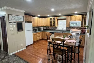 36 Larkspur Rd, Newland, NC 28657 - Photo 4