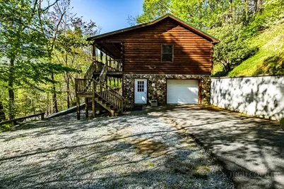 239 Dutch Treat Road, Banner Elk, NC 28604 - Photo 2