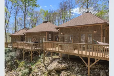 426 Cook Town Road, Bakersville, NC 28705 - Photo 4
