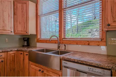 426 Cook Town Road, Bakersville, NC 28705 - Photo 8