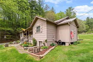 863 Paul Goodman Rd, Fleetwood, NC 28626 - Photo 4