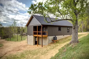 80 Atwood St, Sparta, NC 28675 - Photo 8
