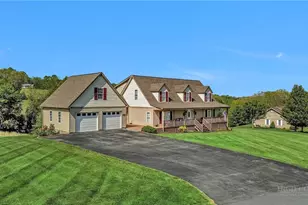 461 Doctors St, Sparta, NC 28675 - Photo 2