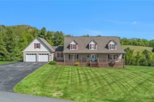 461 Doctors St, Sparta, NC 28675 - Photo 4