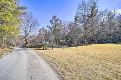 61 Dew Drop Loop, Newland, NC 28657 - Photo 22