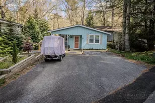7 Valley Ln, Newland, NC 28657 - Photo 4