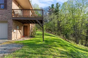 222 Sorrento Dr, Blowing Rock, NC 28605 - Photo 38