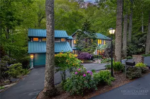 220 Cobble Creek Ln, Boone, NC 28607 - Photo 2