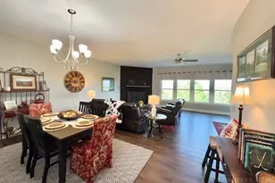 57 Club Villa Dr, Roaring Gap, NC 28668 - Photo 2