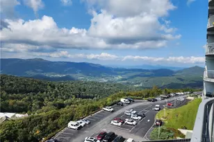 303 Sugar Top Dr, Sugar Mountain, NC 28604 - Photo 8