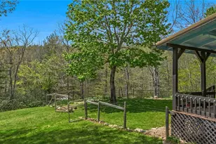 2259 Grassy Creek Rd, Grassy Creek, NC 28631 - Photo 14