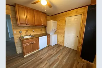11 E 5th Street, West Jefferson, NC 28694 - Photo 4