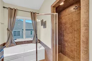 335 Pleasant View Dr, Sugar Mountain, NC 28604 - Photo 24