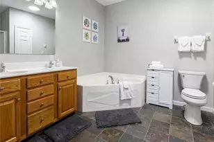 3441 Beech Mountain Pkwy, Beech Mountain, NC 28604 - Photo 10