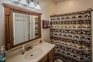 25 Golfview Ln, Newland, NC 28657 - Photo 34